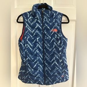 Small Northface blue 550 puffer vest
